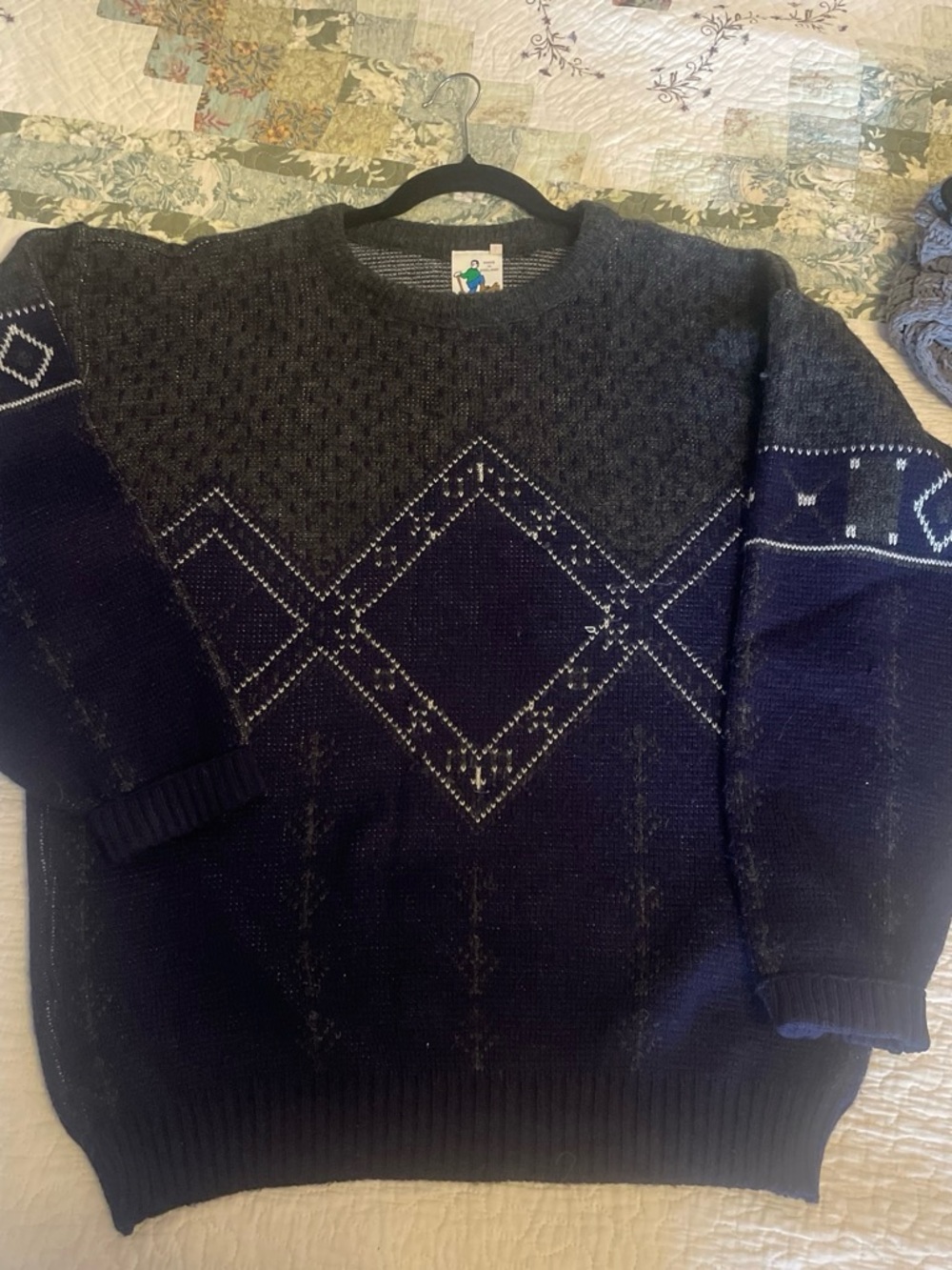 Men's Vintage Pattern Crewneck Sweater - Navy and Charcoal